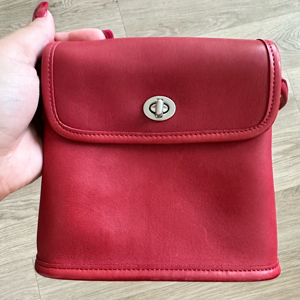 Coach Vintage Purse Tango Handbag Red Leather Crossbody Bag 9049 Silver Hardware
